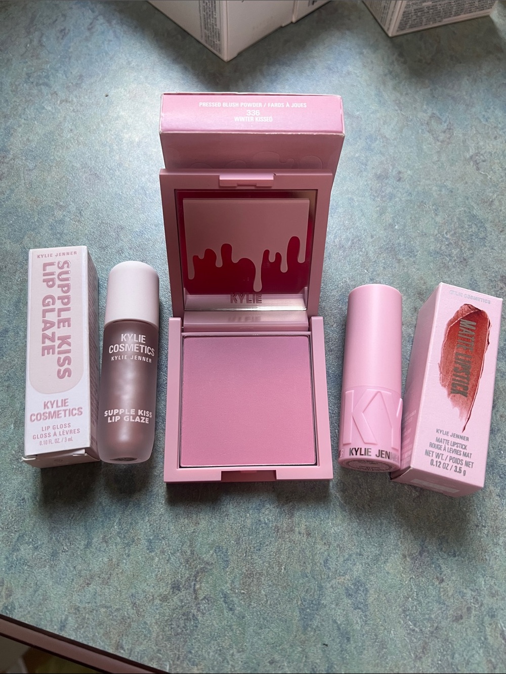 Kylie Cosmetics Makeup collection